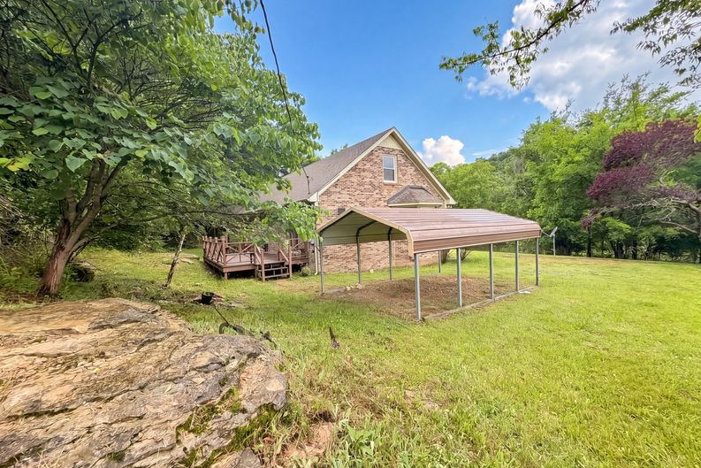 Photo 18 of 20 of 8663 Dog Branch Rd, Mount Pleasant, TN