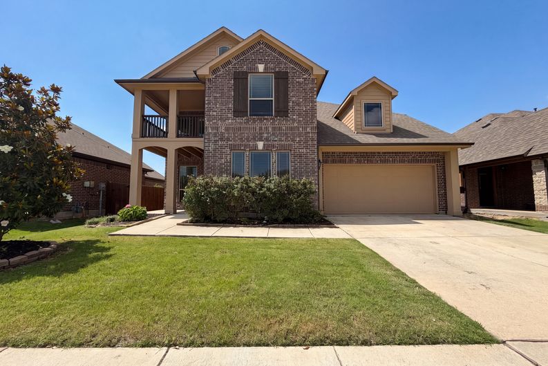 Photo 25 of 34 of 725 Lyndhurst Dr, Anna, TX
