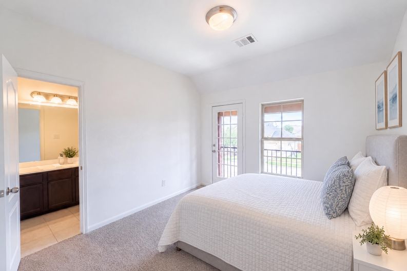 Photo 22 of 28 of 19607 Pecos Bend Ct, Cypress, TX