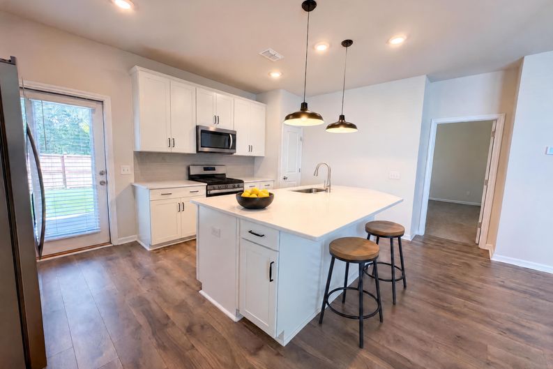Photo 6 of 18 of 150 Wappoo Trace Ln, Summerville, SC