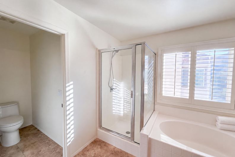 Photo 17 of 33 of 37601 Ficus Ct, Palmdale, CA
