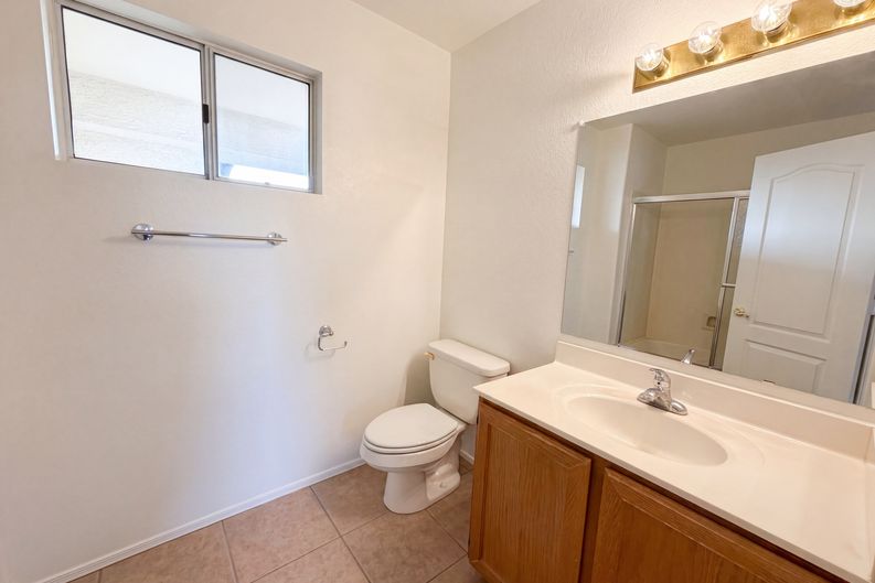 Photo 17 of 32 of 2753 E Northridge Cir, Mesa, AZ