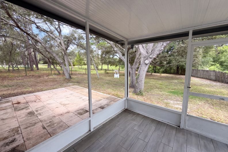 Photo 32 of 37 of 8165 Ridge Rd, Weeki Wachee, FL