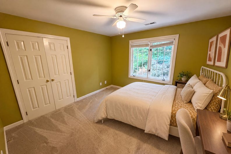 Photo 22 of 29 of 3711 Surry Ridge Ct, Charlotte, NC