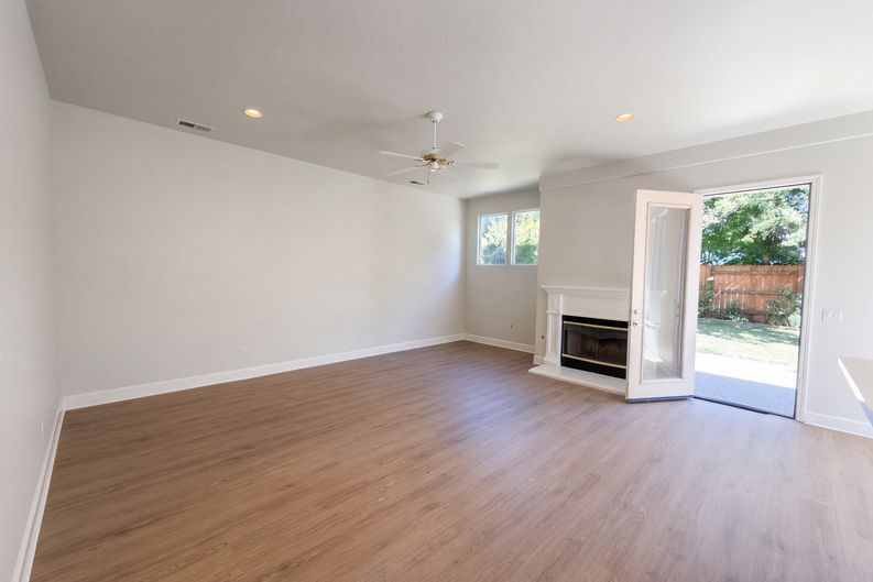 Photo 3 of 45 of 1418 Yukon St, Davis, CA