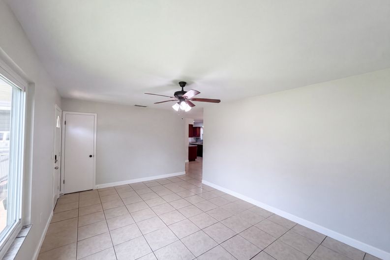 Photo 13 of 19 of 7233 W Thomas Jefferson Cir W, Bartow, FL