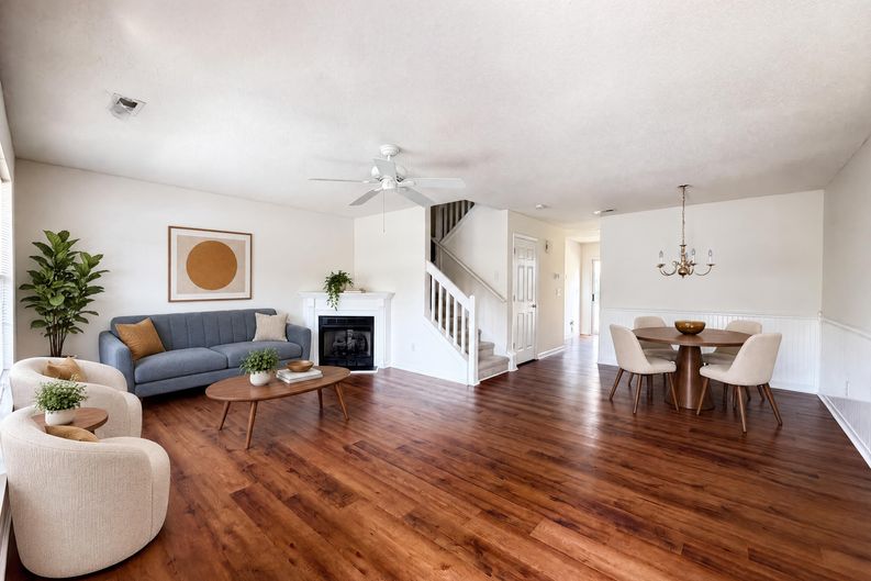 Photo 3 of 18 of 14205 Tranters Creek Ln, Charlotte, NC