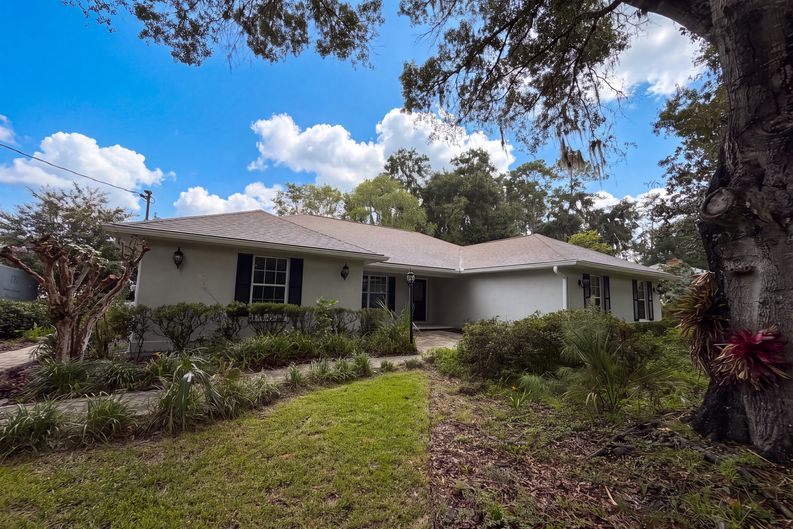 Photo 37 of 38 of 11540 Camp Dr, Dunnellon, FL