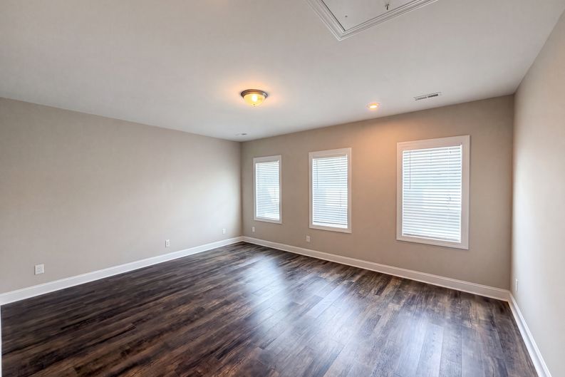 Photo 8 of 25 of 8808 Sprouted Ln, Wake Forest, NC