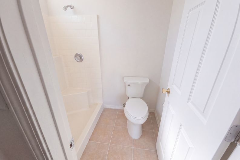 Photo 4 of 18 of 5051 27th Ave NE, Rio Rancho, NM