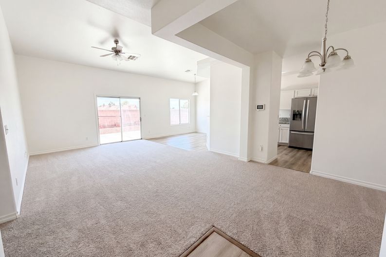 Photo 3 of 32 of 5132 Rocky Bluff St, North Las Vegas, NV