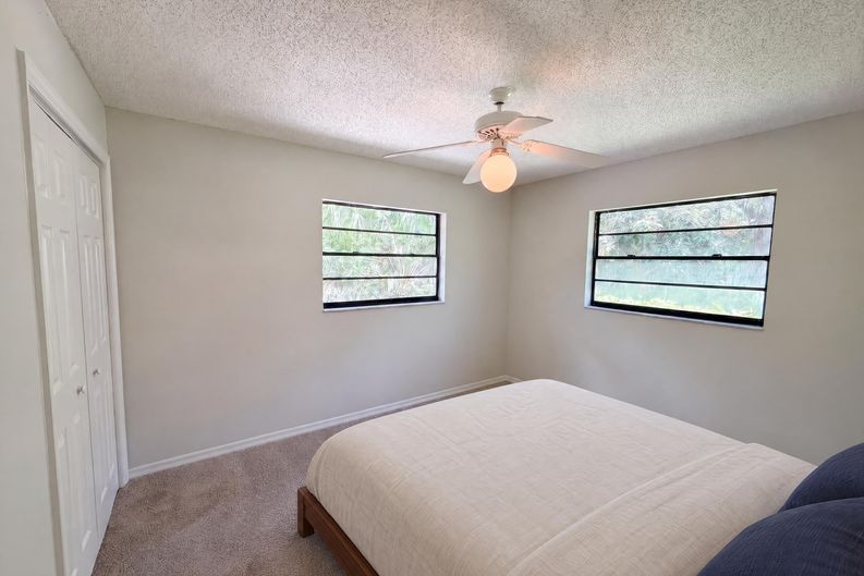 Photo 11 of 18 of 2505 Velma Ter, Leesburg, FL