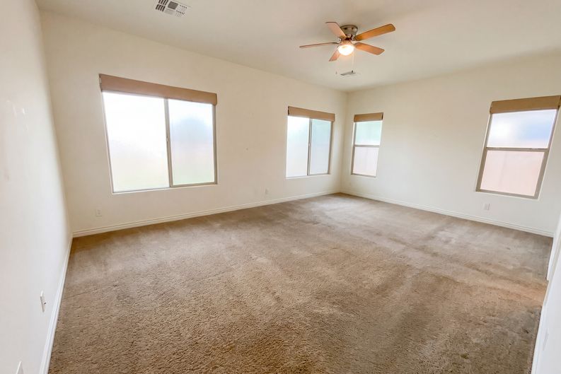 Photo 4 of 58 of 2312 E Susan Dr, Gilbert, AZ