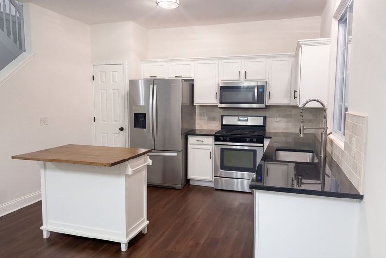 Photo 7 of 26 of 205 Nacoochee Way, Canton, GA