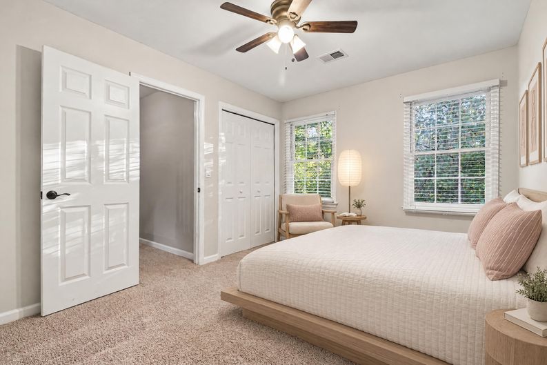 Photo 13 of 20 of 3514 Nettle Ln NE, Roswell, GA