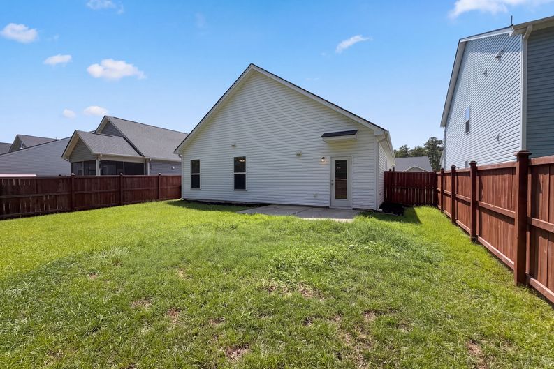 Photo 5 of 18 of 150 Wappoo Trace Ln, Summerville, SC