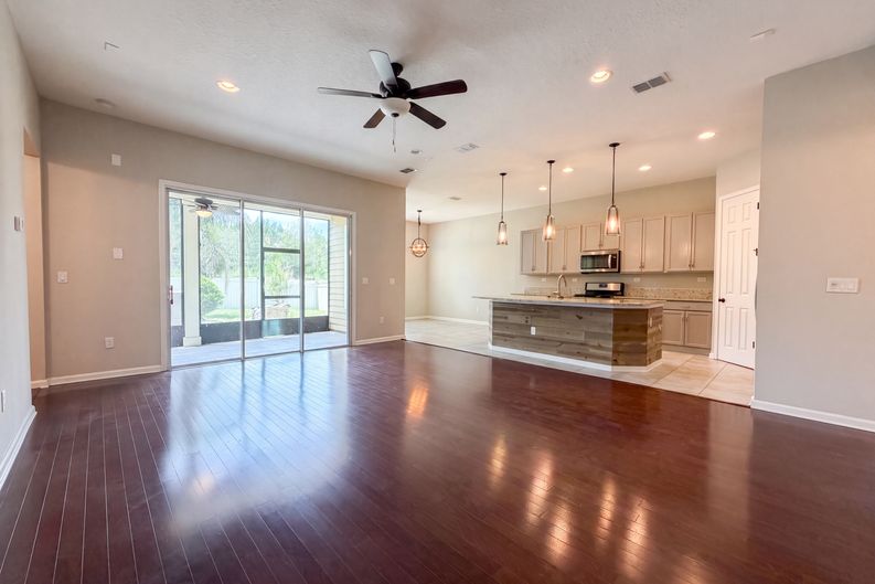 Photo 10 of 31 of 316 Willow Lake Dr, Saint Augustine, FL