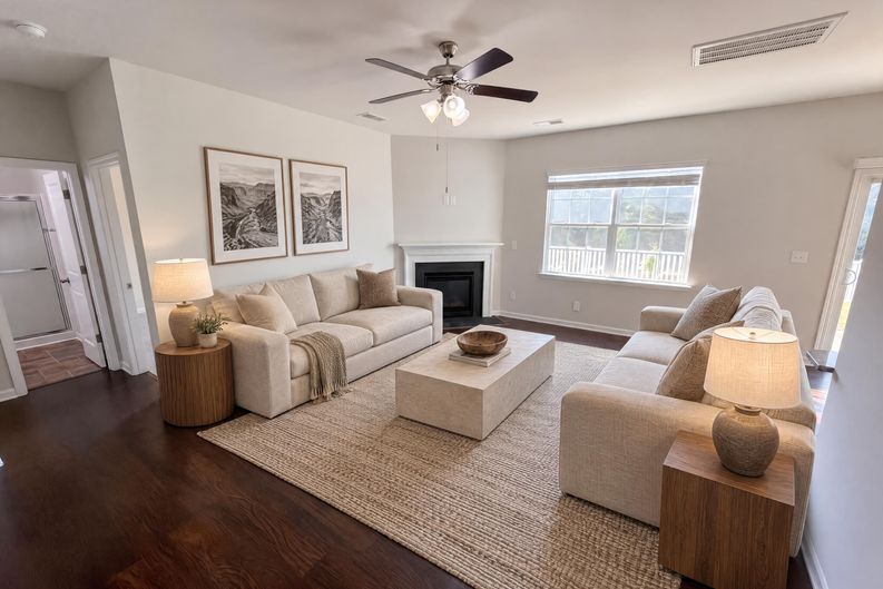 Photo 3 of 27 of 7023 Branch Fork Rd, Charlotte, NC