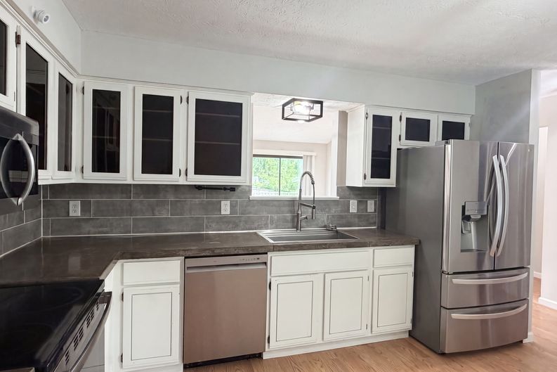 Photo 8 of 28 of 195 Brackbill Ct, Pickerington, OH