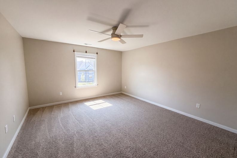 Photo 17 of 28 of 6813 Cove Creek Ct, Moseley, VA