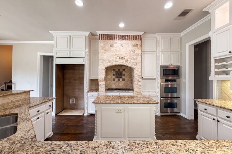 Photo 18 of 28 of 1930 Fair Oaks Ln, Prosper, TX