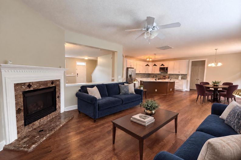 Photo 3 of 19 of 1812 Devonridge Dr, Fuquay Varina, NC