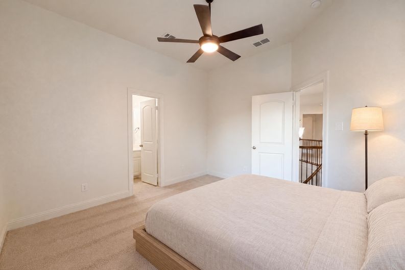 Photo 29 of 43 of 4409 Elmgreen Dr, Roanoke, TX