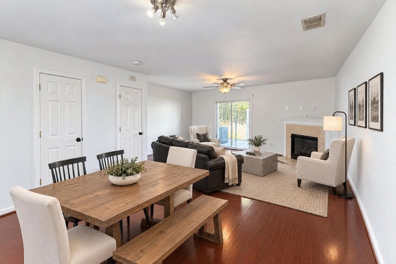 Photo 6 of 21 of 4212 Glenlea Commons Dr, Charlotte, NC
