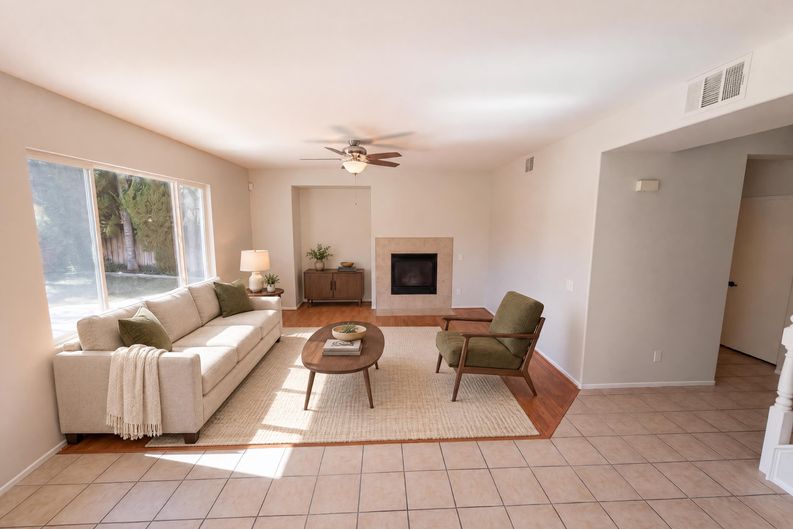 Photo 3 of 26 of 25975 Avenida Classica, Moreno Valley, CA