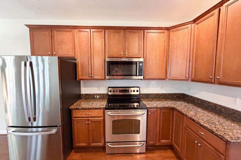 Photo 8 of 26 of 6312 Ridgemount St, Wake Forest, NC