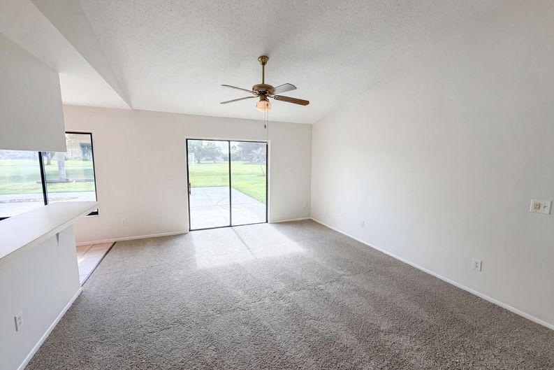Photo 9 of 31 of 2631 Alabaster Ave, Orlando, FL