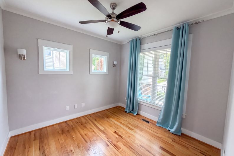 Photo 10 of 27 of 3224 Barkham Dr, Midlothian, VA