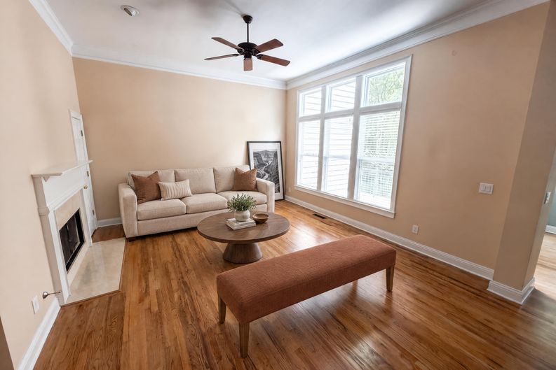 Photo 8 of 32 of 1659 Woodwalk Strm SE, Atlanta, GA