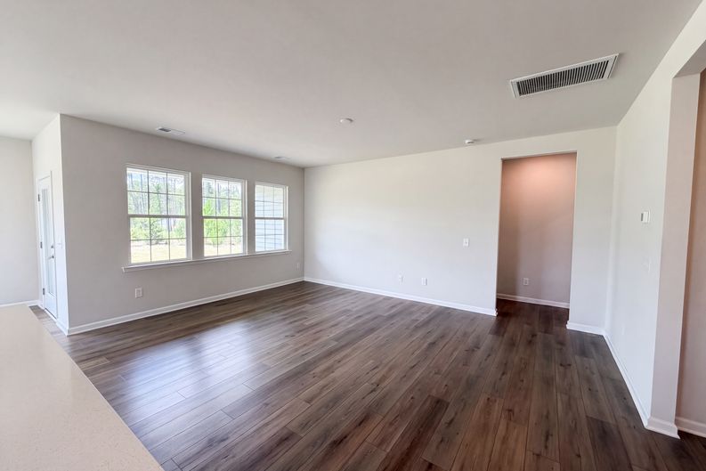 Photo 6 of 23 of 232 Shadowbrook Way, Camden, SC