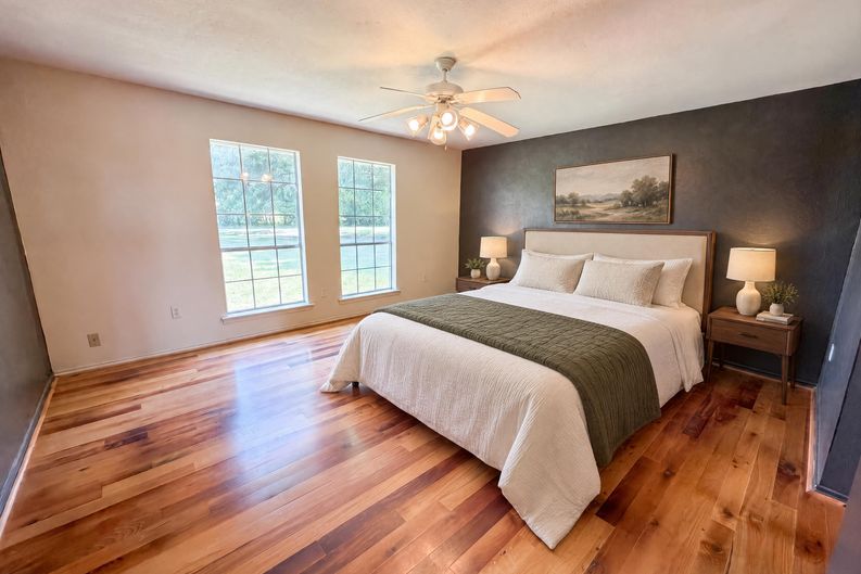 Photo 8 of 20 of 100 Dubb Ln, Red Oak, TX