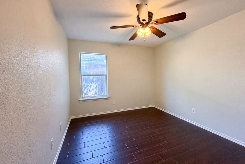 Photo 14 of 18 of 825 Adams Dr, Burleson, TX