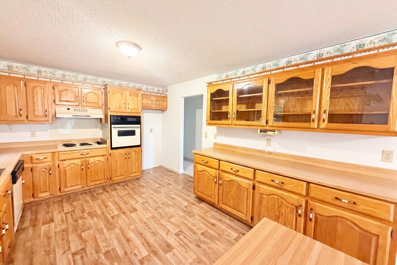 Photo 6 of 20 of 8663 Dog Branch Rd, Mount Pleasant, TN