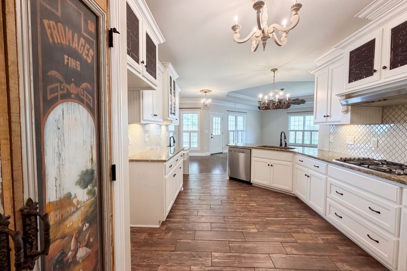 Photo 15 of 27 of 7009 Whisperwood Ave, Spring Hill, TN