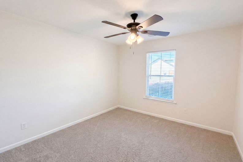 Photo 14 of 25 of 271 Stane Brook Ct, Jackson, GA