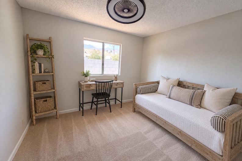 Photo 10 of 23 of 52990 Avenida Diaz, La Quinta, CA