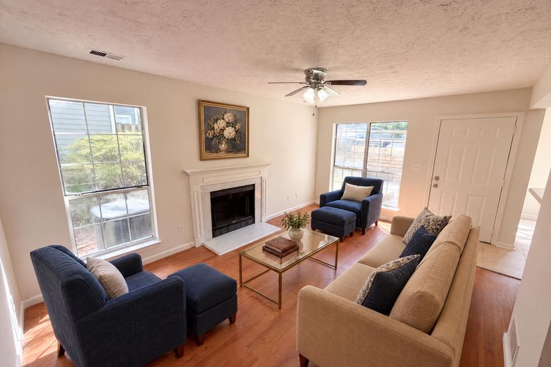 Photo 15 of 31 of 1079 Brittwood Pl, Norcross, GA