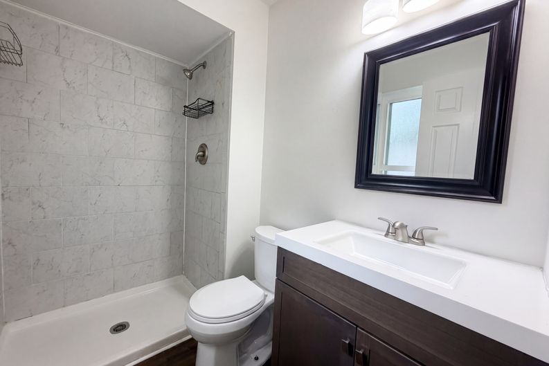 Photo 12 of 25 of 207 Renaldo Dr, Chesterfield, MO