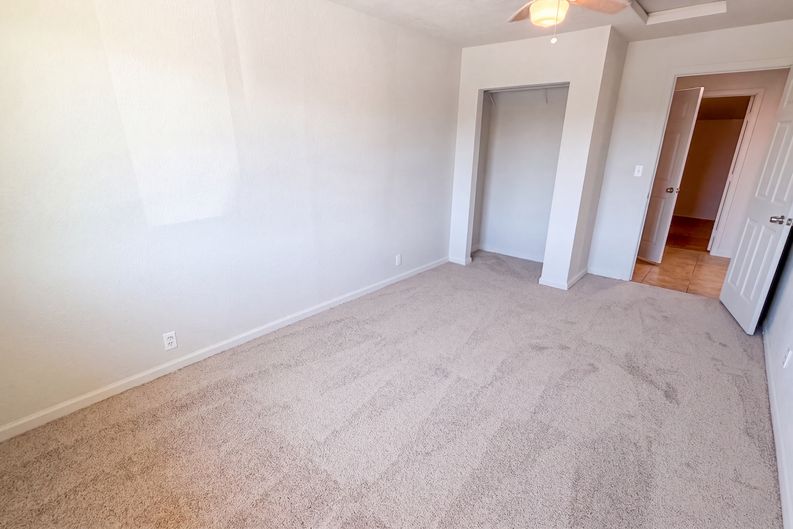 Photo 11 of 19 of 7312 W Mescal St, Peoria, AZ