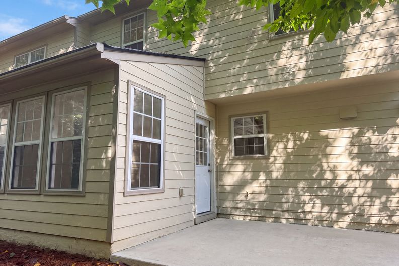 Photo 22 of 60 of 2492 Halcyon Way, Lawrenceville, GA