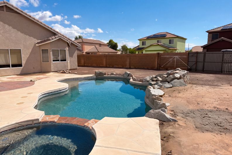 Photo 3 of 18 of 12502 N 126th Ln, El Mirage, AZ