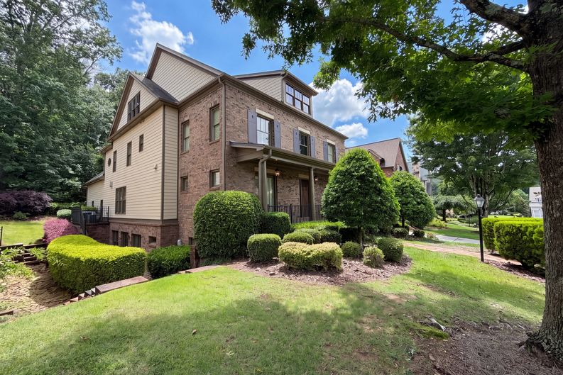 Photo 66 of 71 of 3250 Camellia Ln, Suwanee, GA