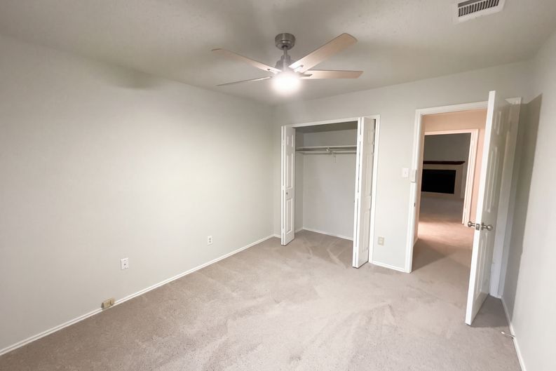 Photo 17 of 22 of 7724 Benbrook, San Antonio, TX