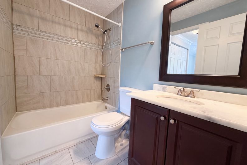 Photo 23 of 57 of 8769 Kanawha Ct, Lorton, VA