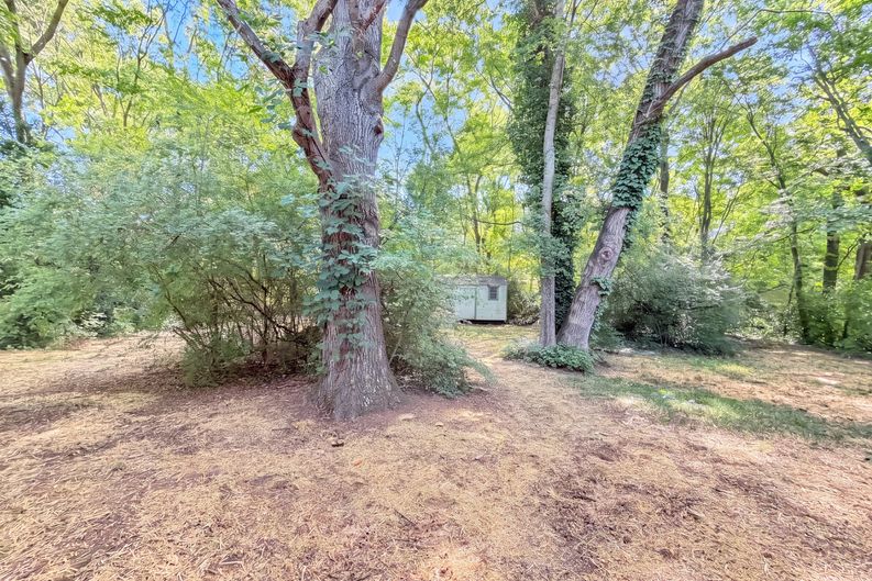 Photo 17 of 20 of 2717 O Hara Dr, Charlotte, NC