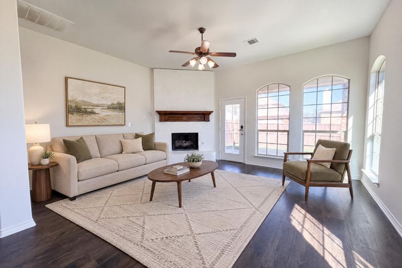 Photo 3 of 21 of 5800 Chuck Wagon Ln, McKinney, TX